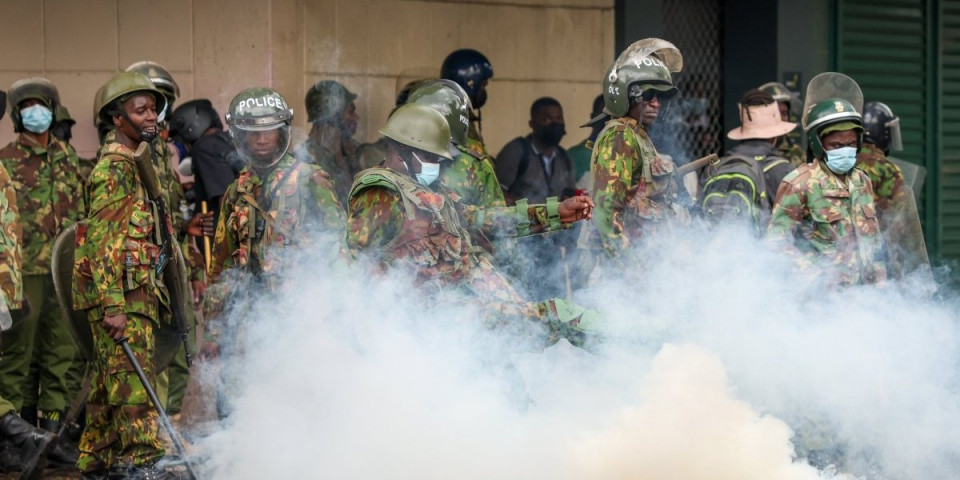 Stravične slike iz Kenije: Najmanje 8 ljudi poginulo, više desetina povređeno u antivladinim protestima (FOTO/VIDEO)