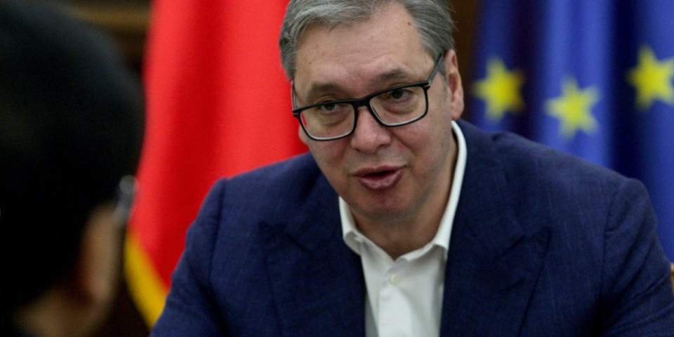 (VIDEO) ''Srbija hoće da ide napred'' - Vučić jasno rekao: Mržnja i kontejner revolucija ne mogu da budu budućnost Srbije!