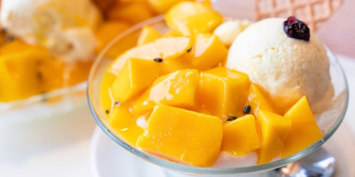 Kremasti dezert s limetom, kokosom i mangom - Osveženje sa egzotičnim šmekom (FOTO)