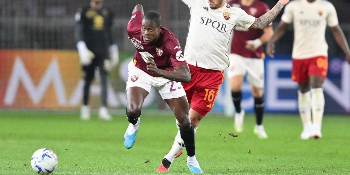 Demba Sek stigao u Beograd: Novo pojačanje Partizana gledalo poraz od drugoligaša (FOTO)