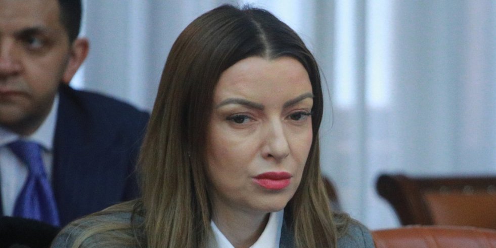 Sram vas bilo, ološi i kukavice: Ministarka Mesarović brutalno odgovorila blokaderima koji napadaju Miloša Vučevića