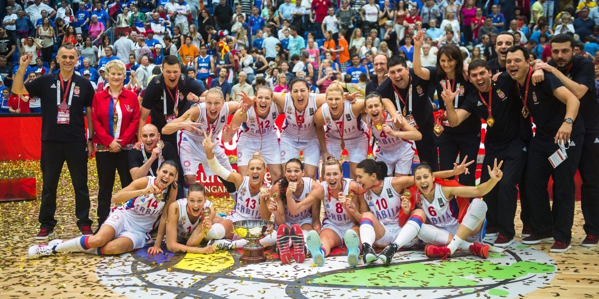 Na današnji dan: Marinine lavice na krovu Evrope, decenija od istorijskog zlata (VIDEO)