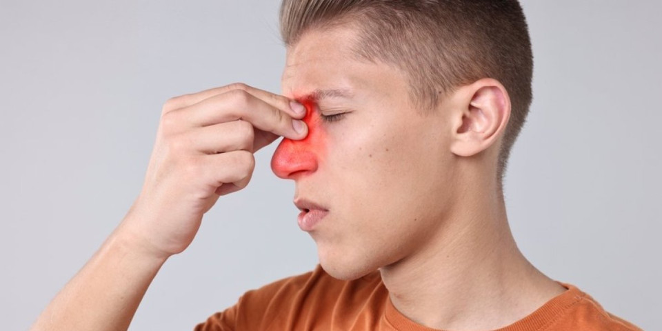 Tiktok trik otčepljuje nos u sekundi: Hiropraktičar pokazao kako da produšite na prost način (VIDEO)