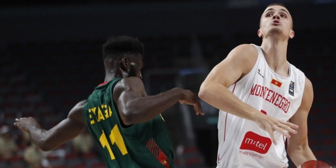 Simonović bez kluba... Zamena za bivšeg igrača Zvezde stiže iz Partizana