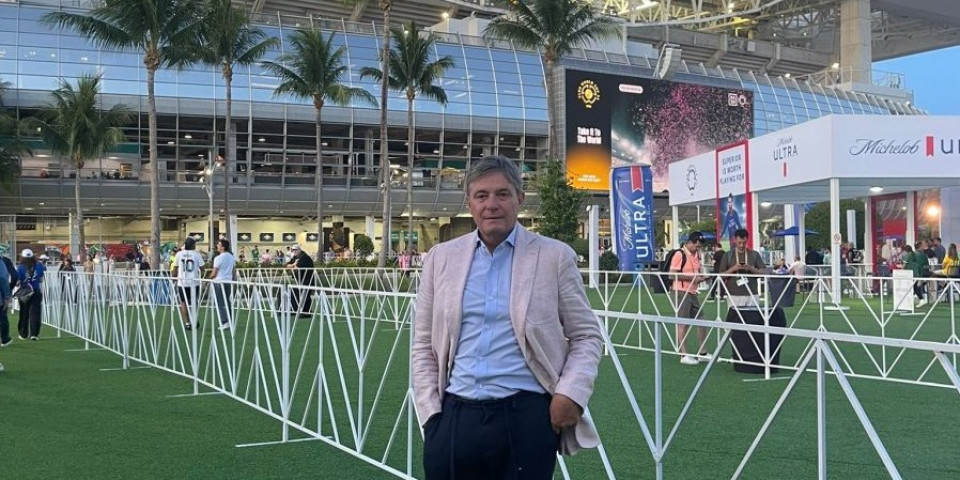 Del Pjero objavio fotku sa Piksijem: Uživam sa nekim prijateljima (FOTO)