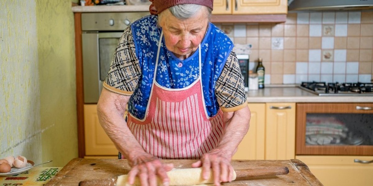 Bakin hleb koji miriše na dom i tolpinu rerne: Topao, mirisan, domaći i uspeva svima