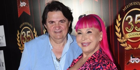 Svadba decenije: Zorica i Kemiš poručili 1.000 kilograma cveća, jedan detalj u dvorištu će sve oduševiti