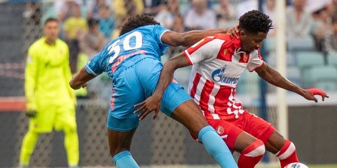 "Bruka i sramota, crkli posle 20 minuta, pozdravite se sa Ligom šampiona": "Delije" bacaju drvlje i kamenje posle poraza (FOTO)