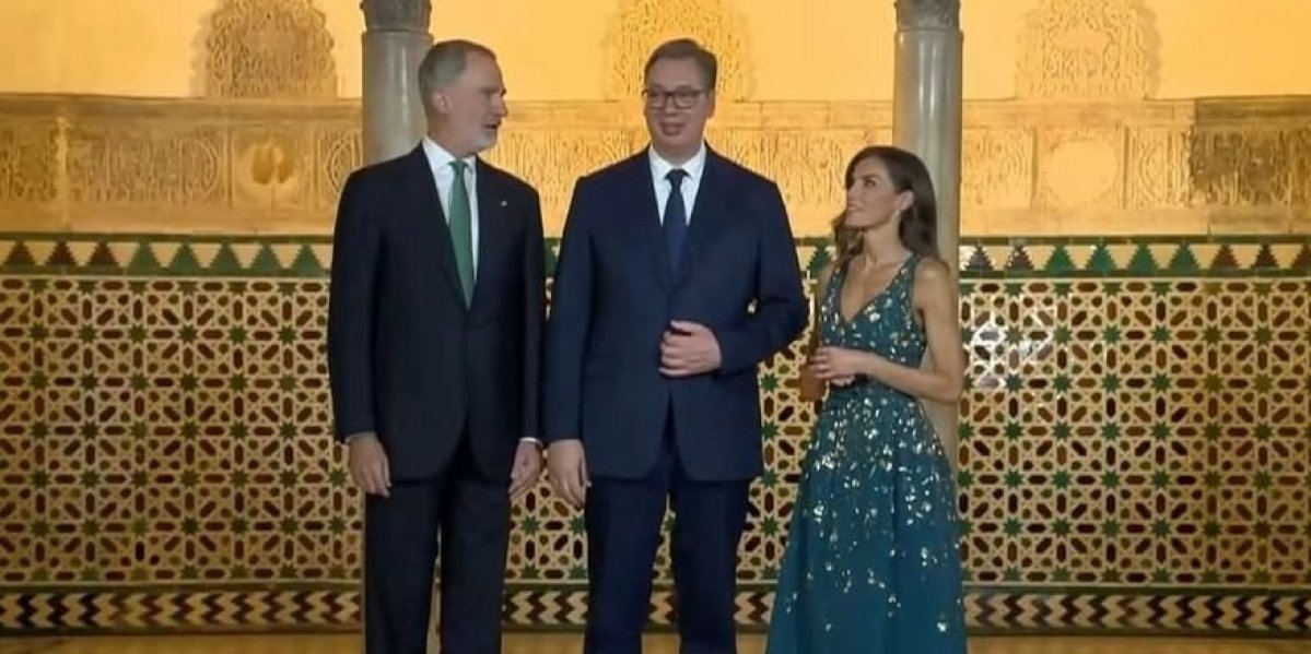 Vučić na gala večeri koju su u čast lidera priredili španski kralj i kraljica (VIDEO)