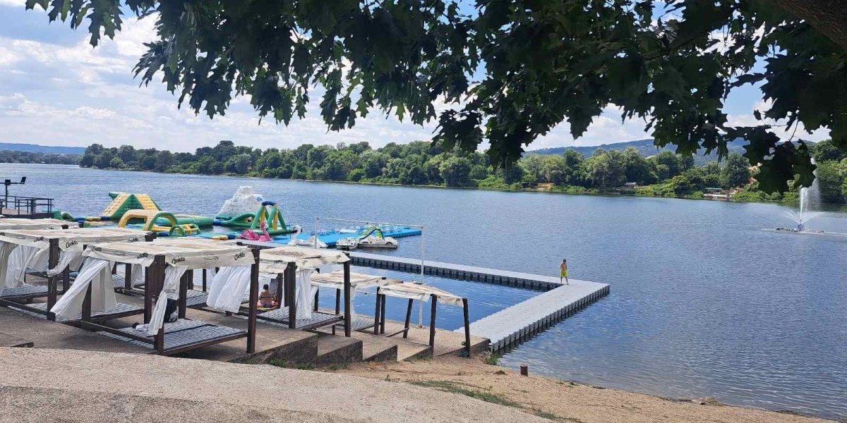 Tinejdžer koji se utopio u Srebrnom jezeru bio neplivač: Prošle nedelje proslavio punoletstvo