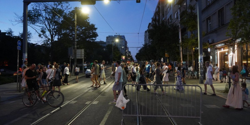 Šok informacije: Otkrivamo - evo ko stoji iza blokaderskog profila sa kog blate tajkunsku N1?!