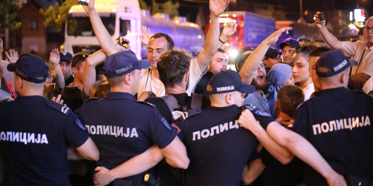 Pritvor od 30 dana za dvojicu blokadera koji su planirali državni udar