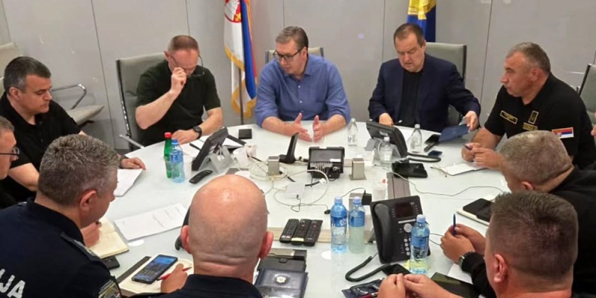 STIGAO IZ ŠPANIJE! Predsednik Vučić na sastanku u Ministarstvu unutrašnjih poslova!