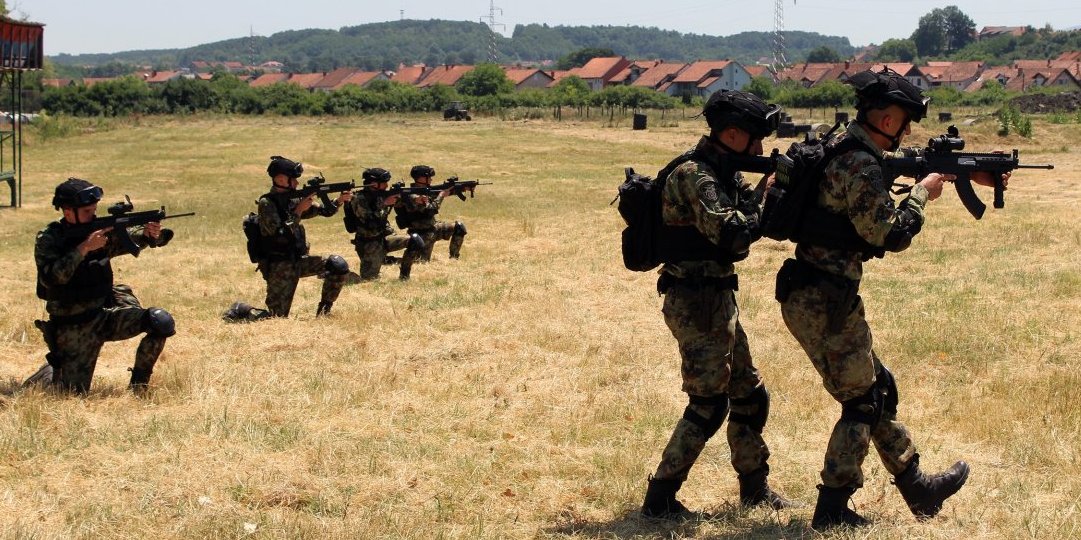 Stoj, ne mrdaj! Počela intenzivna obuka profesionalnih vojnika Vojne policije (FOTO)