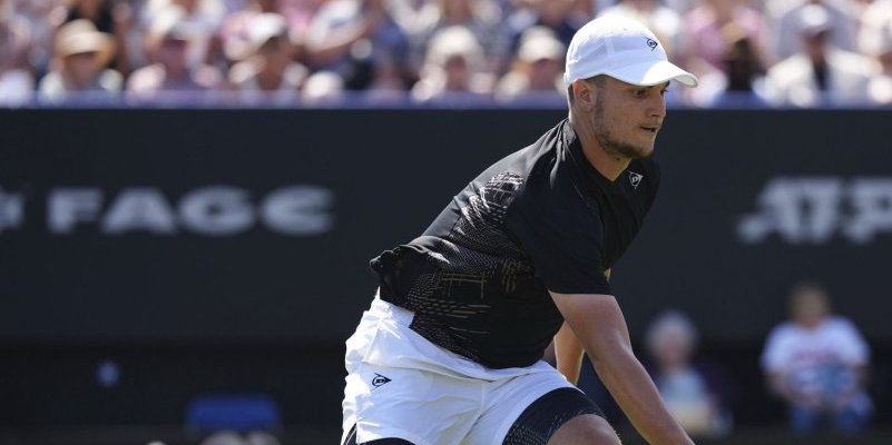 Bravo, bre: Kecmanović posle rovovske borbe srušio Amerikanca i izborio drugo kolo Vimbldona