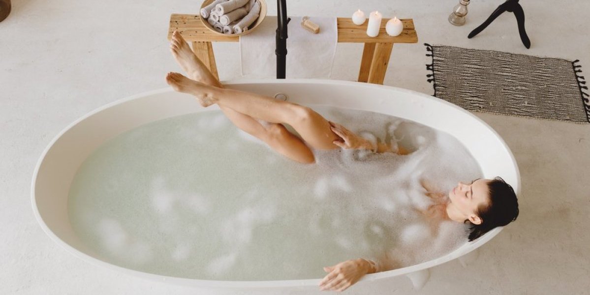 Kupka dostojna kraljice: Napravite savršen mlečni tretman za meku i blistavu kožu