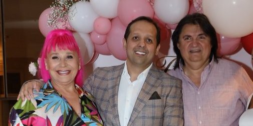 "Svi bi popularnost, a niko nema pesmu": Pevač opleo po estradi - "Niko neće biti kao Zorica Brunclik"