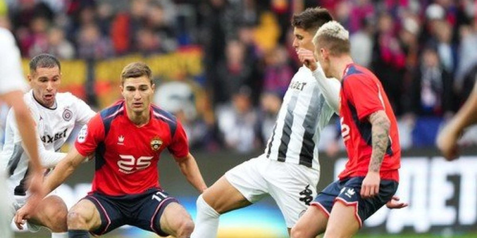 Greške skupo koštale Partizan: Crno-beli izgubili na startu Bratskog kupa u Moskvi