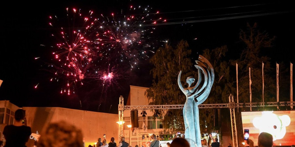 Uz vatromet i fijakere otvoren 53. Filmski festival u Sopotu (FOTO)