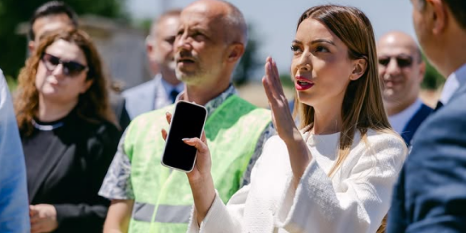 Rešava se decenijski problem: Mesarović obišla radove na izmeštanju trase Suvodolskog potoka