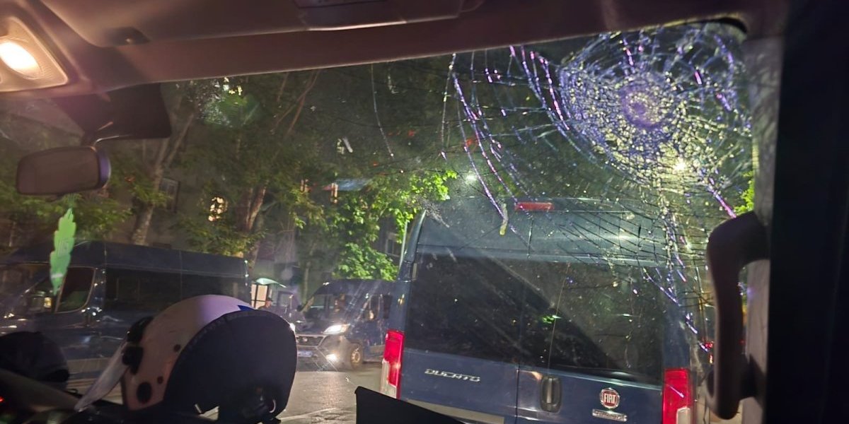 Udruženi poduhvat terorista blokadera i njihovih medija - Optužili policiju za upad na Pravni, oglasio se MUP