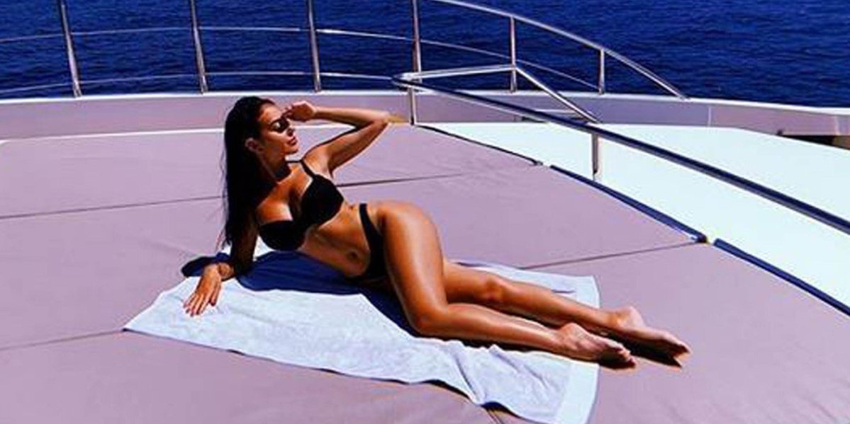 Georgina Rodrigez nikad vrelija: Zapalila Instagram seksi fotkama - jedre obline u prvom planu (FOTO)