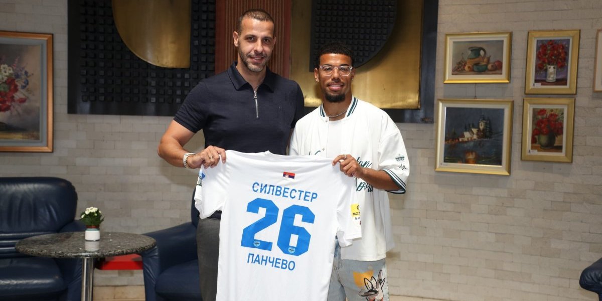 Ozbiljno pojačanje u Pančevu: Bivši igrač Fulama stigao u Železničar (FOTO)