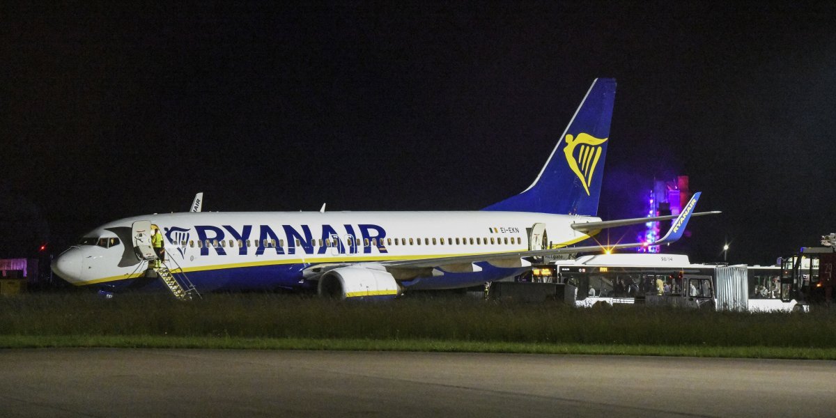 Brutalna tuča u avionu iz Zageba: Muškarci se pesničili, krv liptala na sve strane, ljudi bežali u drugi kraj letelice (UZNEMIRUJUĆE)