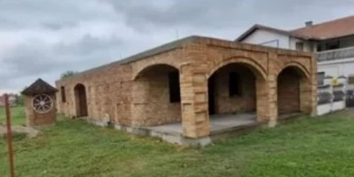 Vikendica Marka Miljkovića i Lune Đogani