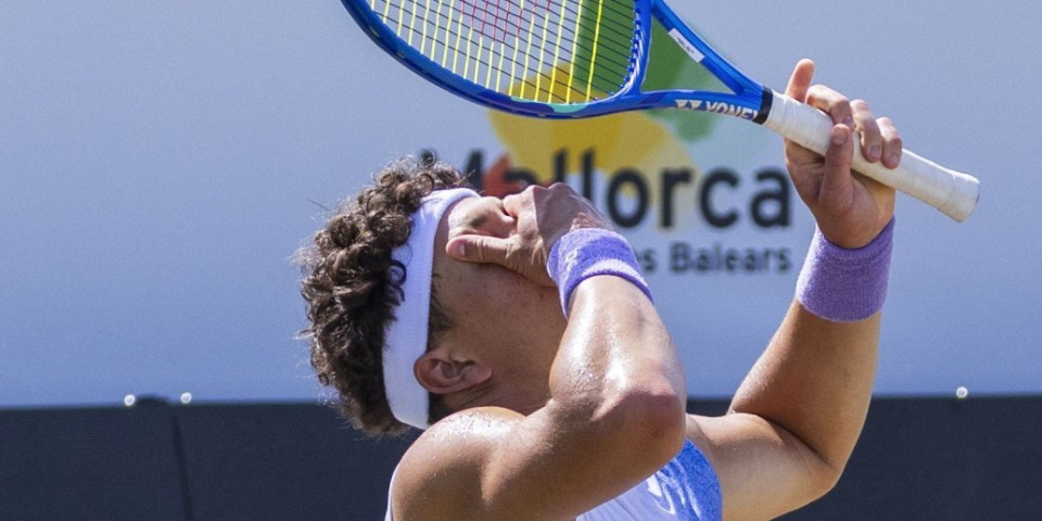 Odneo pobedu za 70 sekundi: Amer priredio ludu završnicu na Vimbldonu (VIDEO)