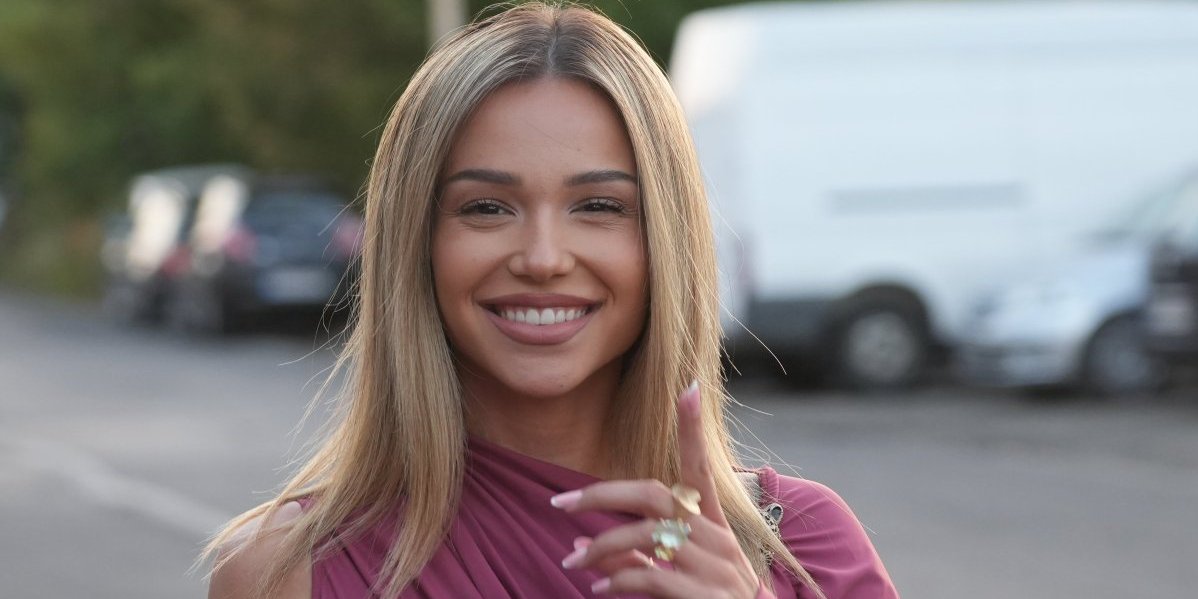 "Ponuda je dobra": Breskvica rešila da promeni karijeru - Pevačica otkrila čime želi da se bavi