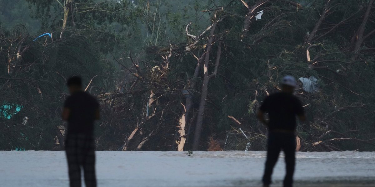 Teksas još u šoku: Vanredno stanje zbog poplava, broj žrtava i nestalih i dalje raste