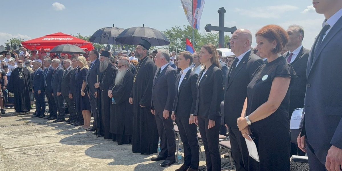 Da se nikad ne zaboravi: Godišnjica zverskog pokolja 3.267 Srba iz srednjeg Podrinja (FOTO/VIDEO)