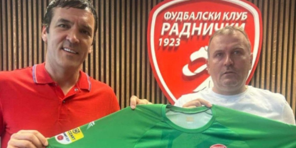 (VIDEO) Stojke mator? Pogledajte ovo - debi iz snova golmana Radničkog