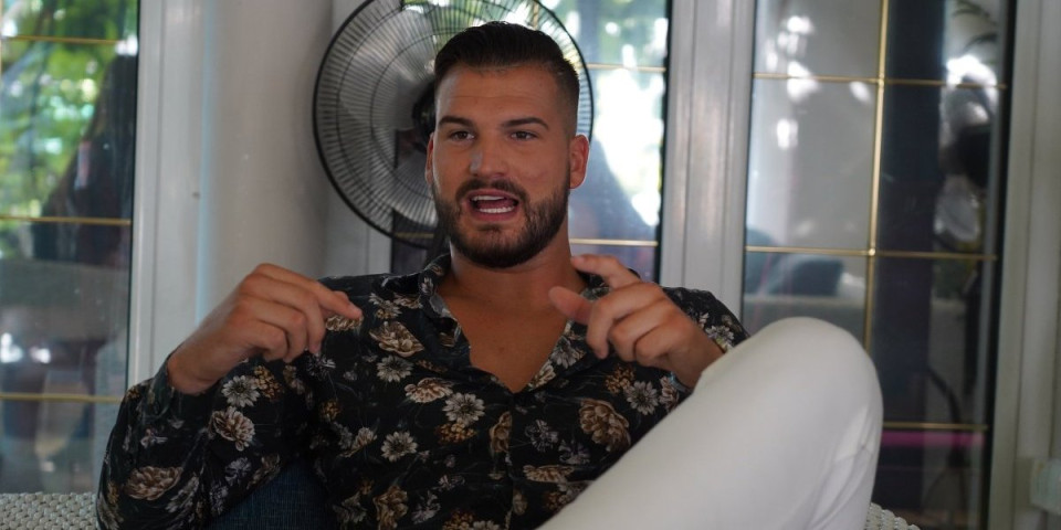 "Treba da se leči!" Otac besni nakon Markove diskvalifikacije: "Nije normalan, totalno je poludeo"