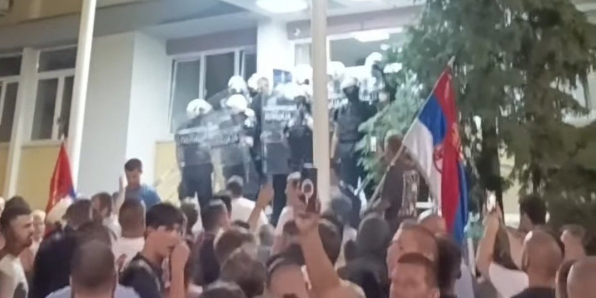 Užas! Blokaderi izmislili da je prebijeno trogodišnje dete: Evo kako N1 besramno širi laži, knjiški primer obojene revolucije!