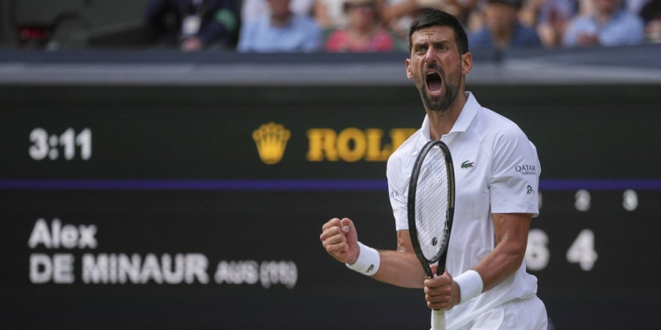 Đoković u četvrtfinalu Vimbldona: Nakon preokreta savladan De Minor