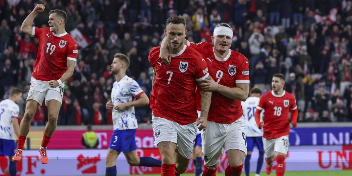 Austrijanci pale vatru: Zvezda nije odustala od "srpskog sina", stiže i legendarni fudbaler?