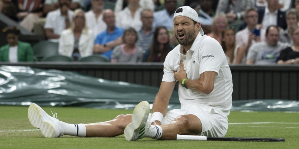 Dimitrov doživeo povredu grudnog mišića: Poznato koliko pauzira