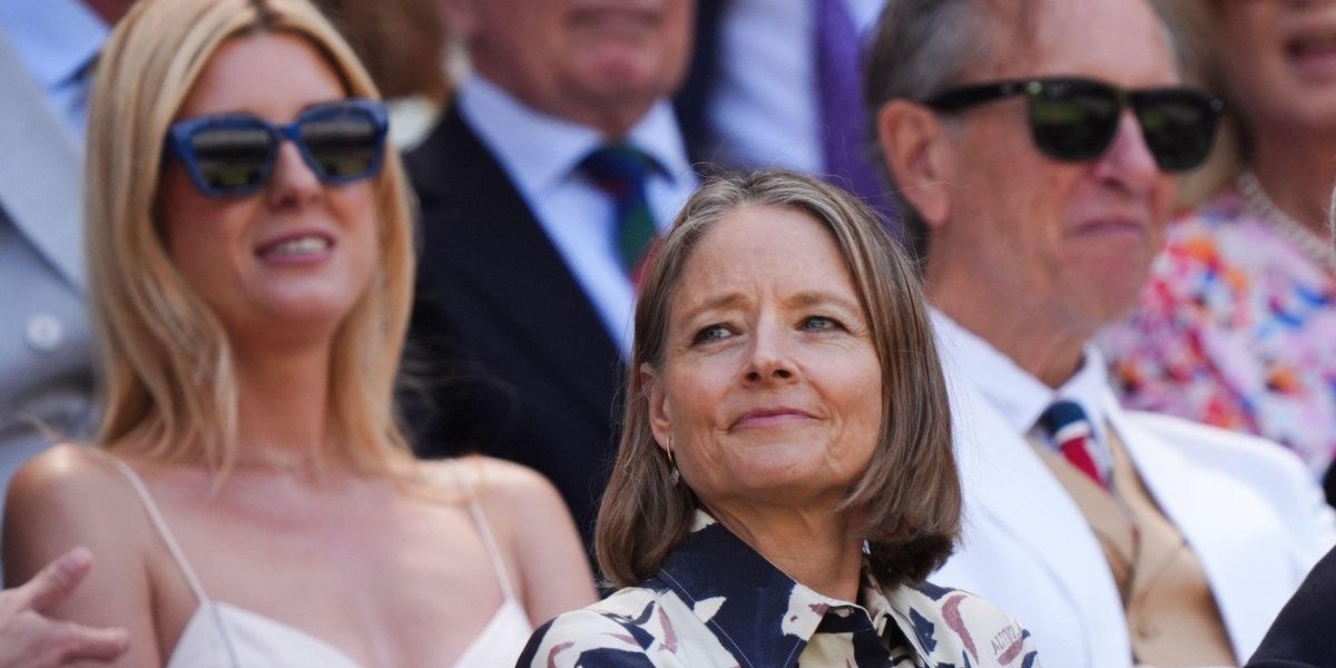 Iznenađenje na Vimbldonu: Poznata glumica pokušala da se sakrije, ali su je odmah prepoznali (FOTO)