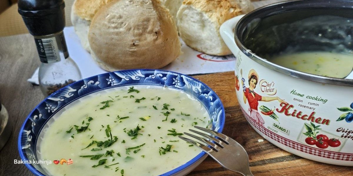 Sos sa belim lukom zbog kog su se tanjiri lizali: Recept koji su bake krile, a zvali su ga sirotinjsko jelo (VIDEO)