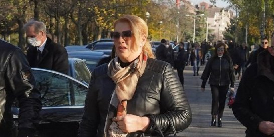 "Sahranila je troje dece i čuvala njenu kosu": Ćana o tragičnoj sudbini svoje porodice