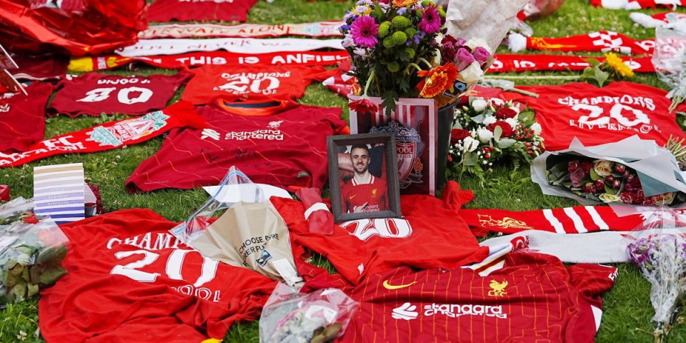 Kakav potez Liverpula: Diogu u čast - Ovo mogu samo najveći (FOTO)