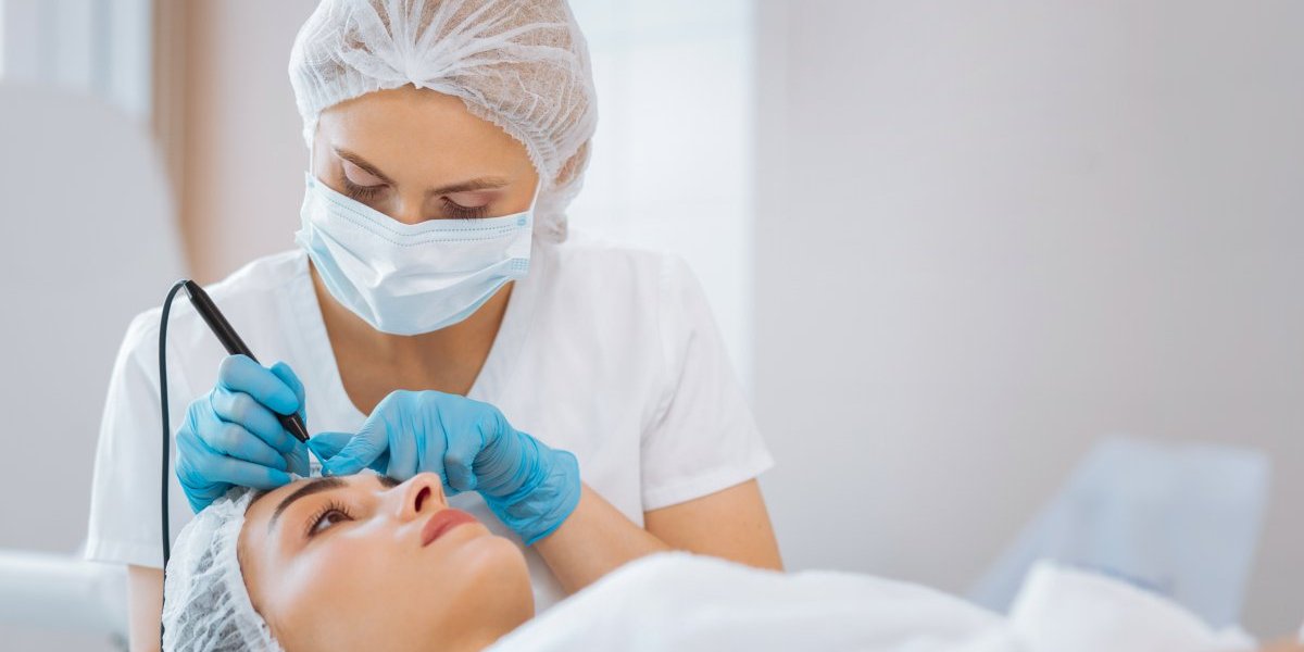 Nisam mogla da otvorim oči: Devojka jedva izvukla živu glavu nakon tretmana