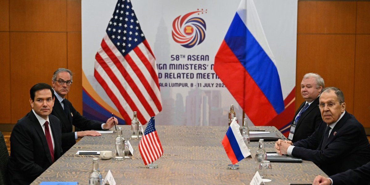 Lavrov i Rubio za istim stolom: Sastanak u Aziji koji bi mogao da promeni sve - razgovaralo se o važnim temama