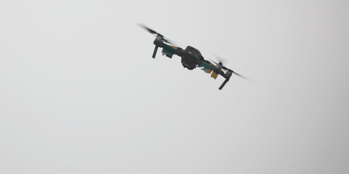 Drama se nastavlja: Dron primećen i u Amsterdamu! Zatvorena aerodromska pista - Službe odmah izašle na teren