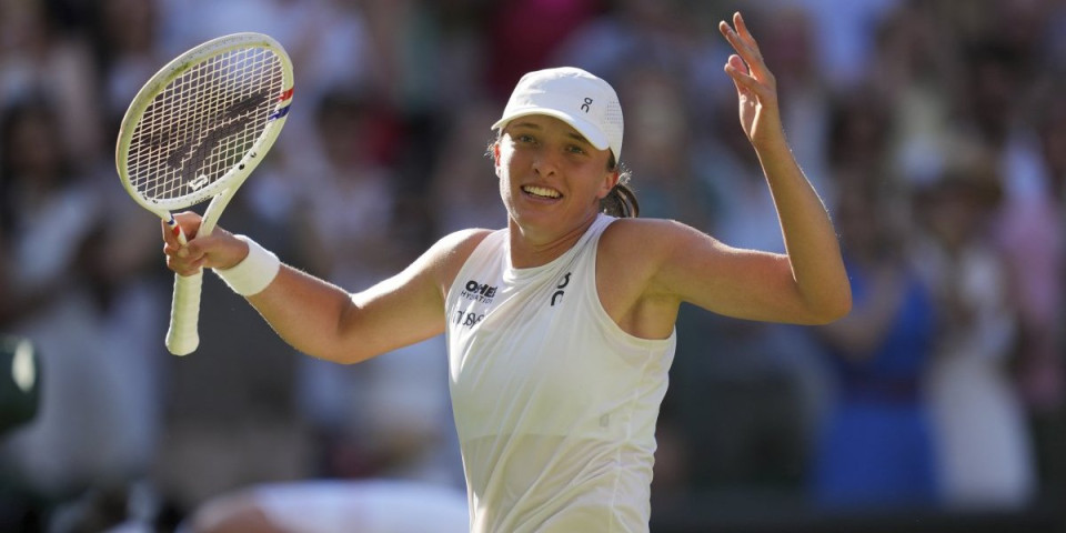 Kakvo čišćenje: Švjontek za malo više od 1 sat završila posao - Imamo finalni par na Vimbldonu