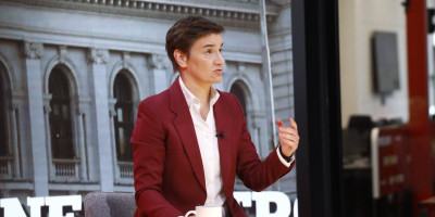 Predsednica Skupštine Srbije Ana Brnabić reagovala je na monstruozno pisanje Šolakovog "Radara".