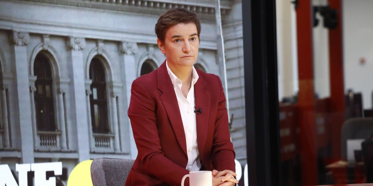 To je fašizam u svom izvornom obliku! Ana Brnabić o nasilju blokadera: Naša poruka je jasna - nastavićemo da branimo Srbiju od fašista