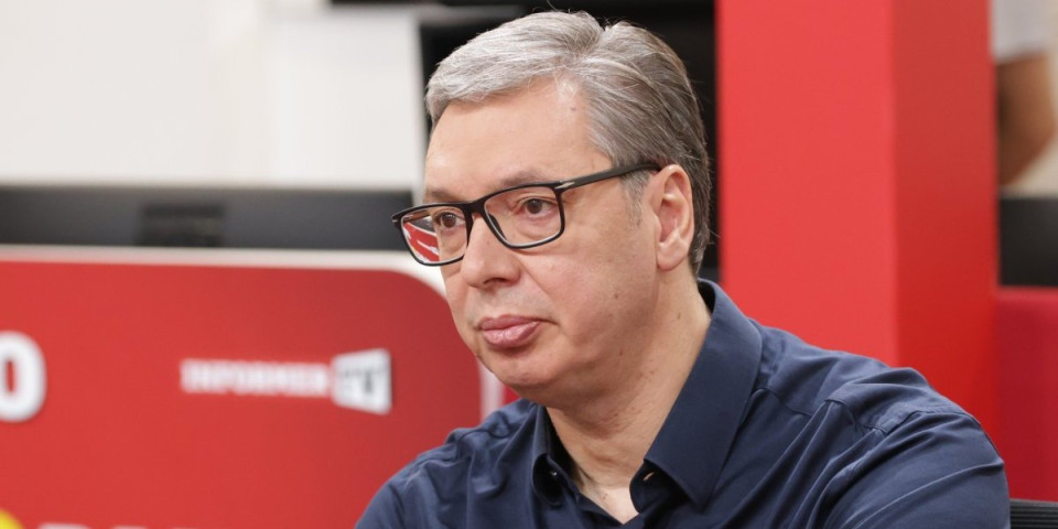 Vučić se oglasio i poslao moćnu poruku: Pokazali smo zube i pobedili! (FOTO)